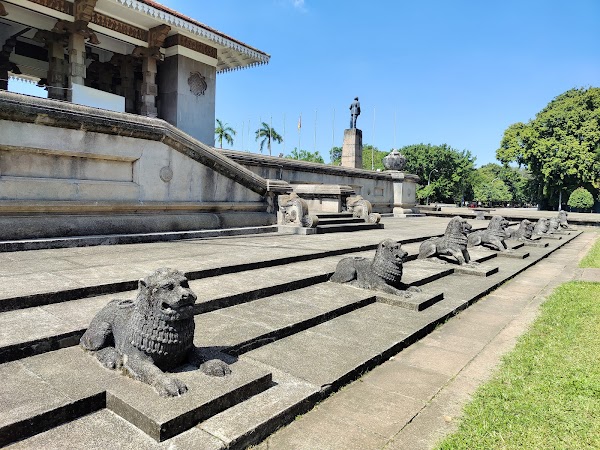 Independence Square 3