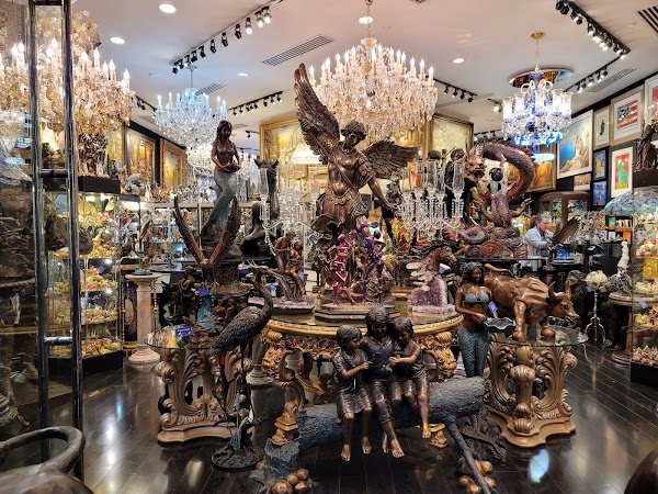 Miracle Mile Shops 2