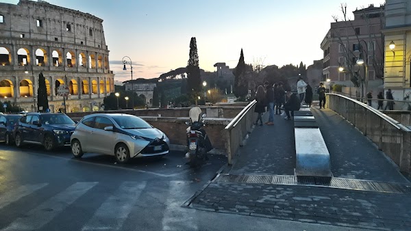 Ponte degli Annibaldi 4