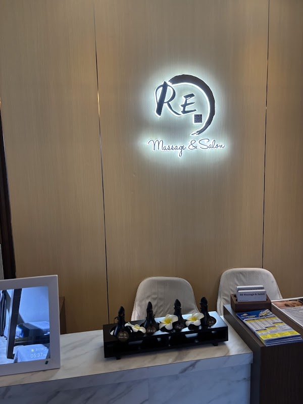RE Massage & Salon 2