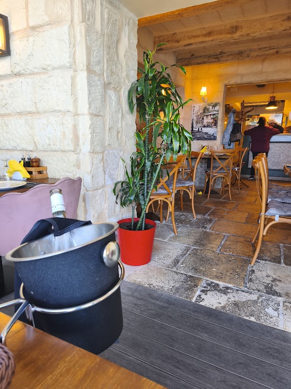 Barracuda Restaurant 2