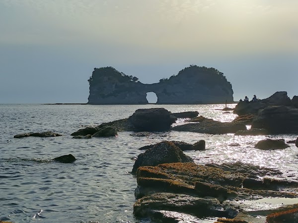 圓月島