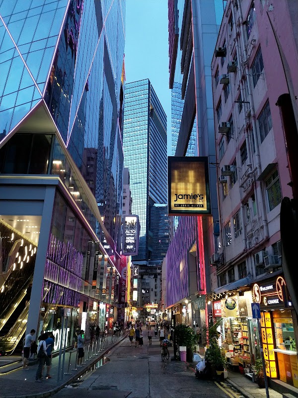 Tang Lung Street 1