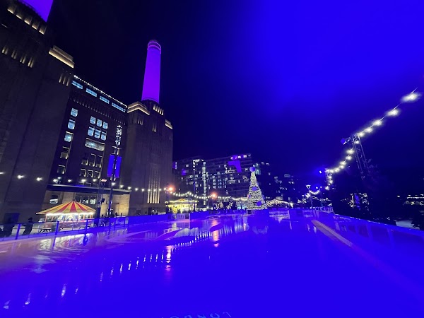 Glide at Battersea Power Station 2