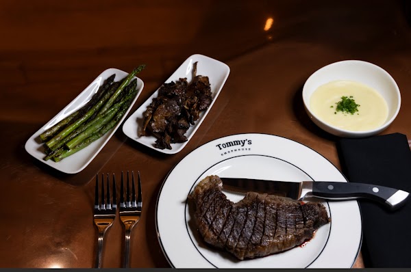 Tommy's Chophouse - Opening Soon 4