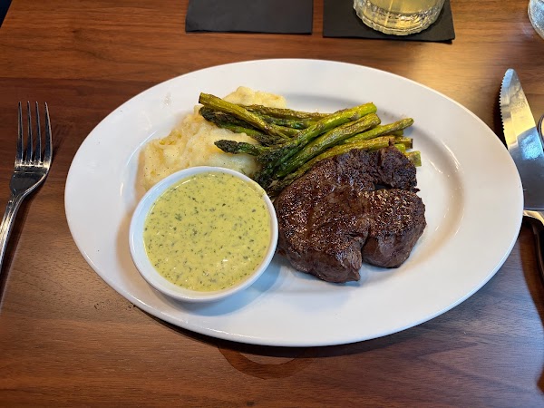 Tommy's Chophouse - Opening Soon 2