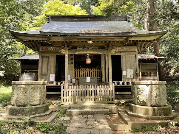 Shizuka Shrine