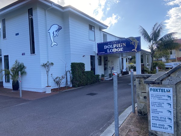 Dolphin Lodge Albany