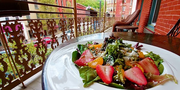 Broadway Grille + Underground 5