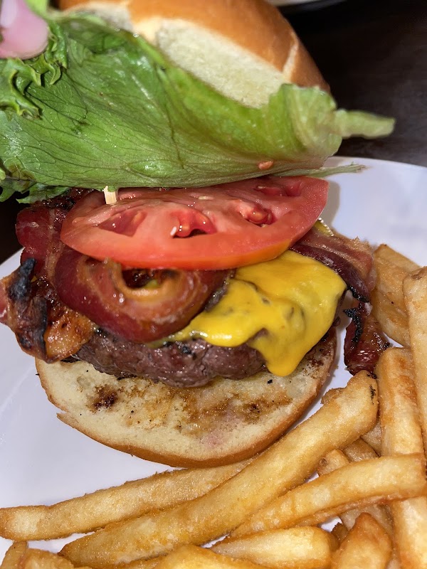 Broadway Grille + Underground 4