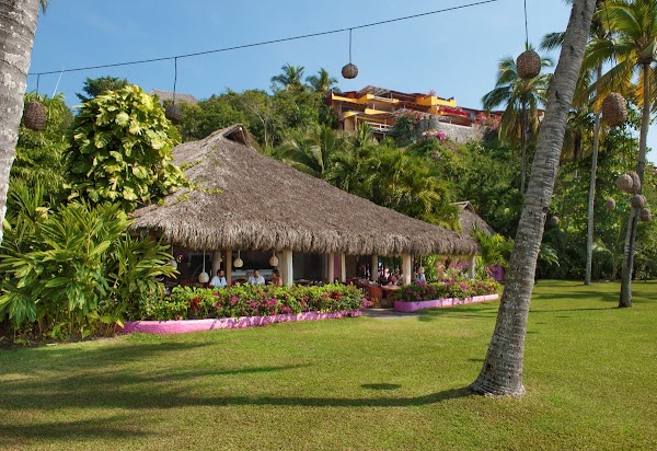 Playa Rosa Beach Club 3
