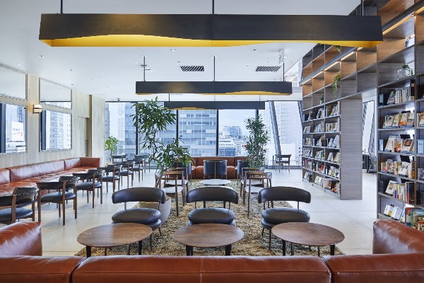 TSUTAYA BOOKSTORE Shibuya Scramble Square 5