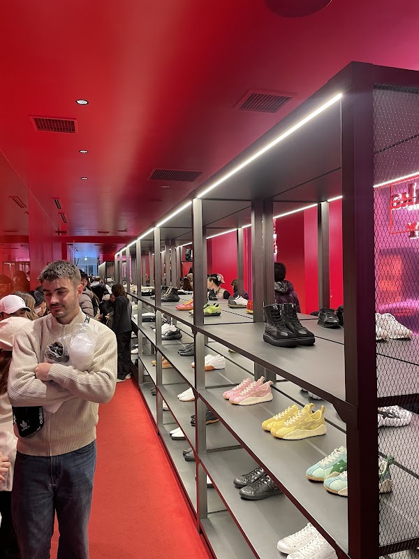 Onitsuka Tiger GINZA POP-UP STORE 5