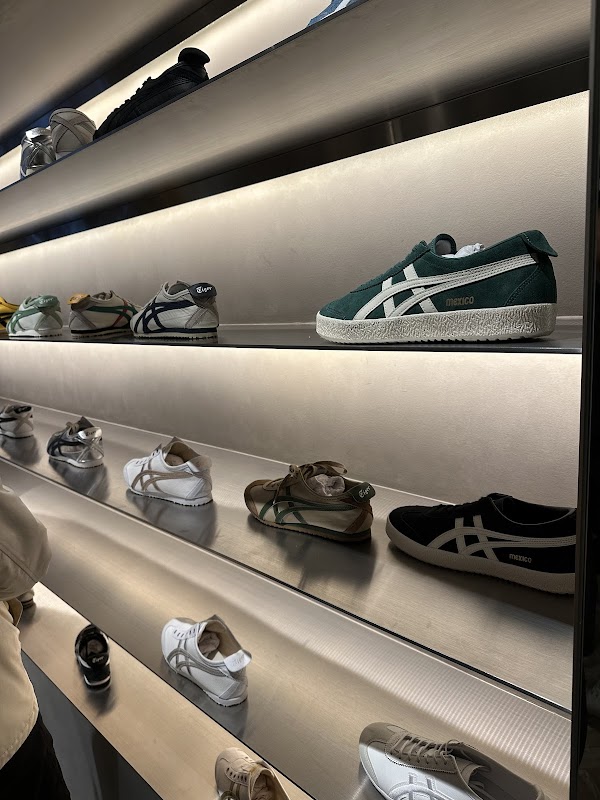 Onitsuka Tiger GINZA POP-UP STORE 4