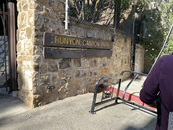 Runyon Canyon Road 3