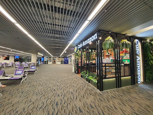 Phuket International Airport 3