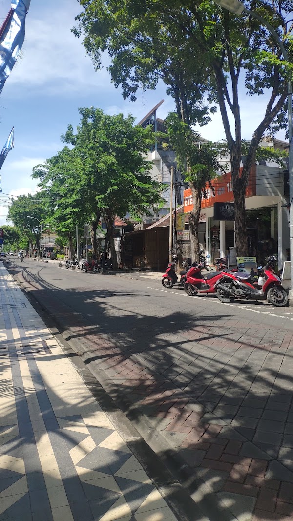 Jalan Legian