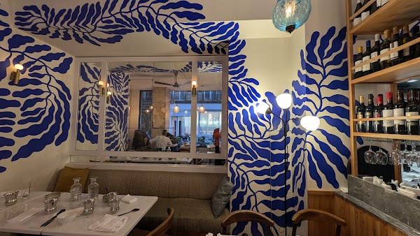 Qasti Bistro 3