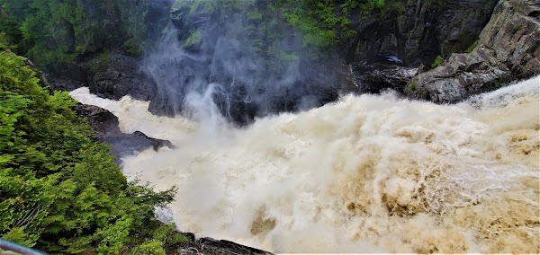 Chute Sainte-Anne 2