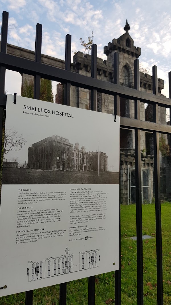 Smallpox Memorial Hospital 5