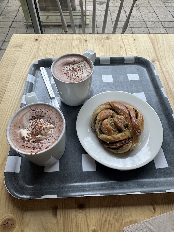 Vintervikens Trädgårdscafé 2