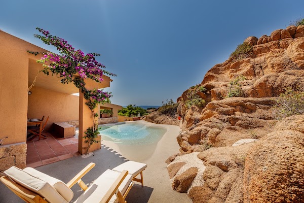 Costa Paradiso Resort