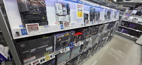 Sofmap Akihabara Headquarters 3