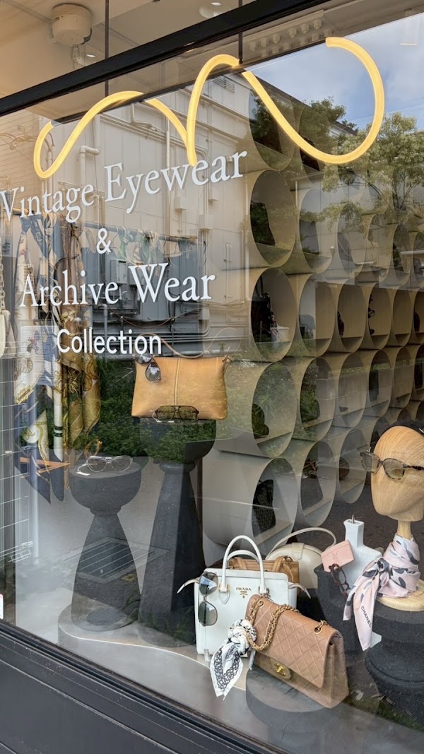 Hedy Daikanyama Vintage shop Tokyo 3