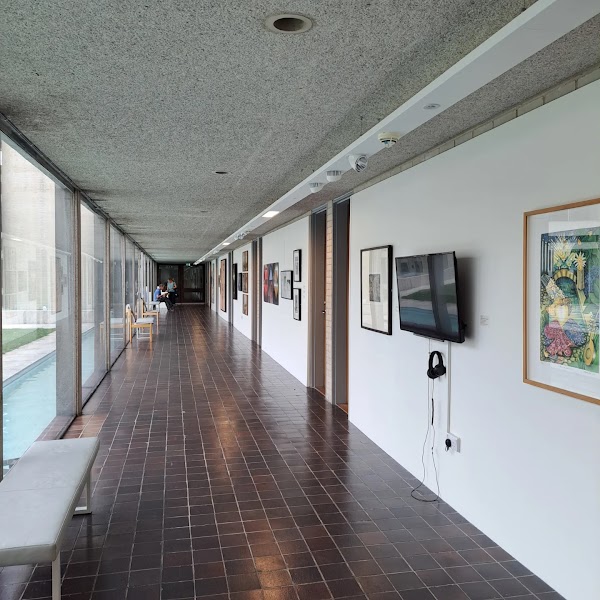 Murray Edwards College 2