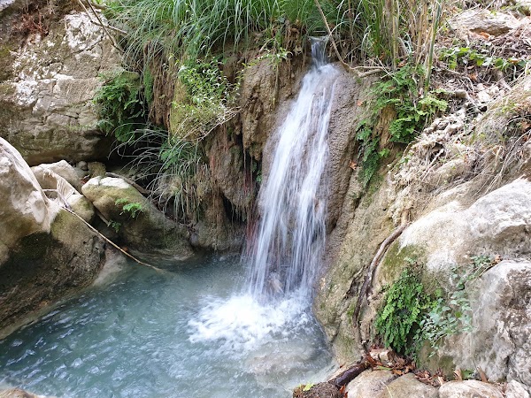 Polylimnio Waterfalls 3