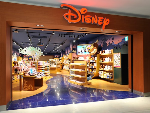 Disney Store Ikebukuro Sunshine Alpa