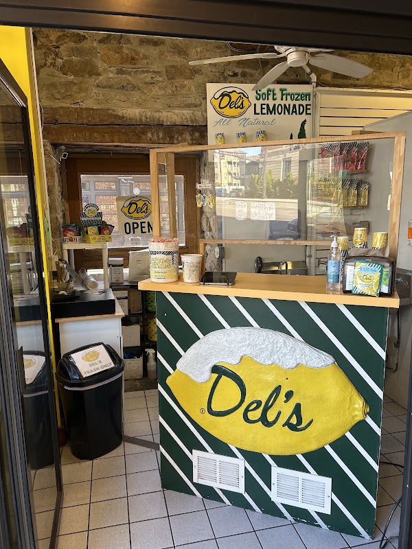 Del’s Lemonade 1