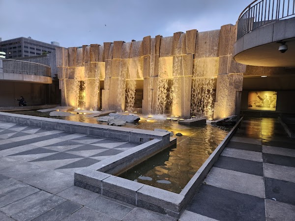 Yerba Buena Gardens 3