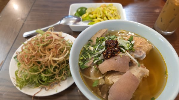 Bun Bo Hue Nam Giao 4
