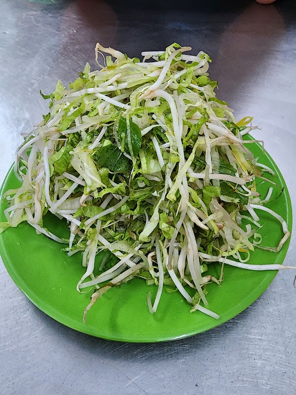 Mì Quảng Nha Trang 4