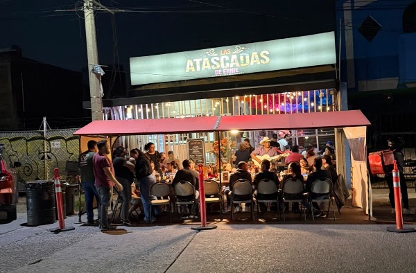 Cenaduría las Atascadas de Ernie