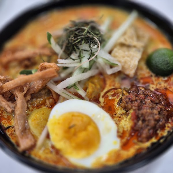 Old World Nyonya Laksa & Wok Hei Laksa 3