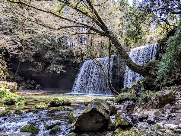 Nabegataki Falls 5