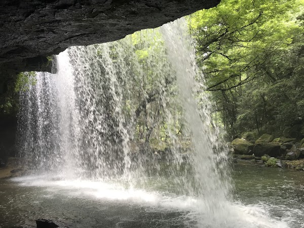 Nabegataki Falls 4