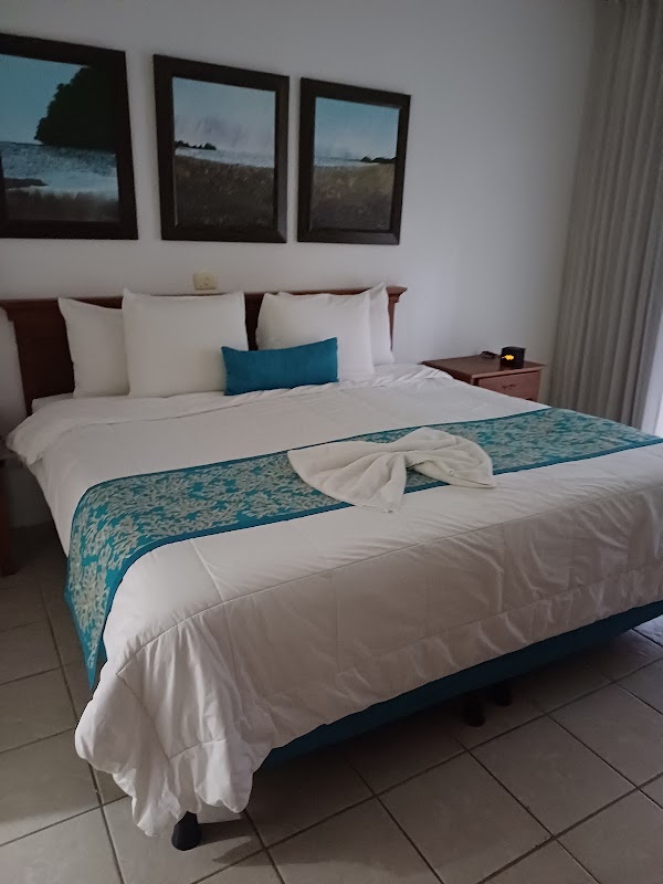 Playa Blanca, Punta Leona 5