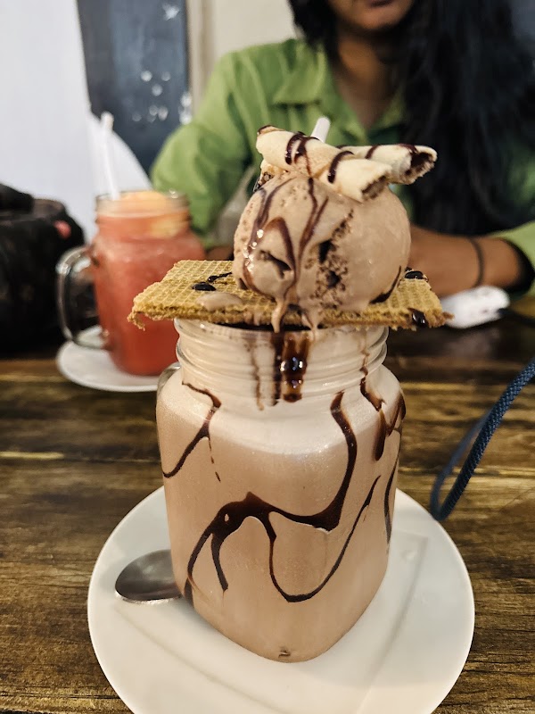 Cafe The Vibe 4