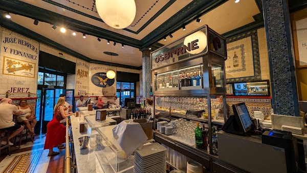 Café Iruña 2