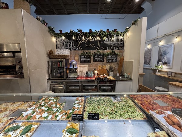 SPIZZICA ROMA - Pizza al Taglio 3