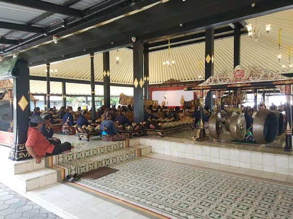 Kraton 2