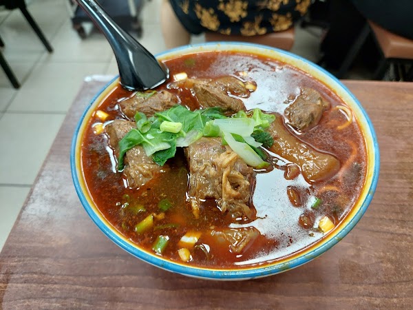 Zhongcheng Beef Noodle Restaurant 2