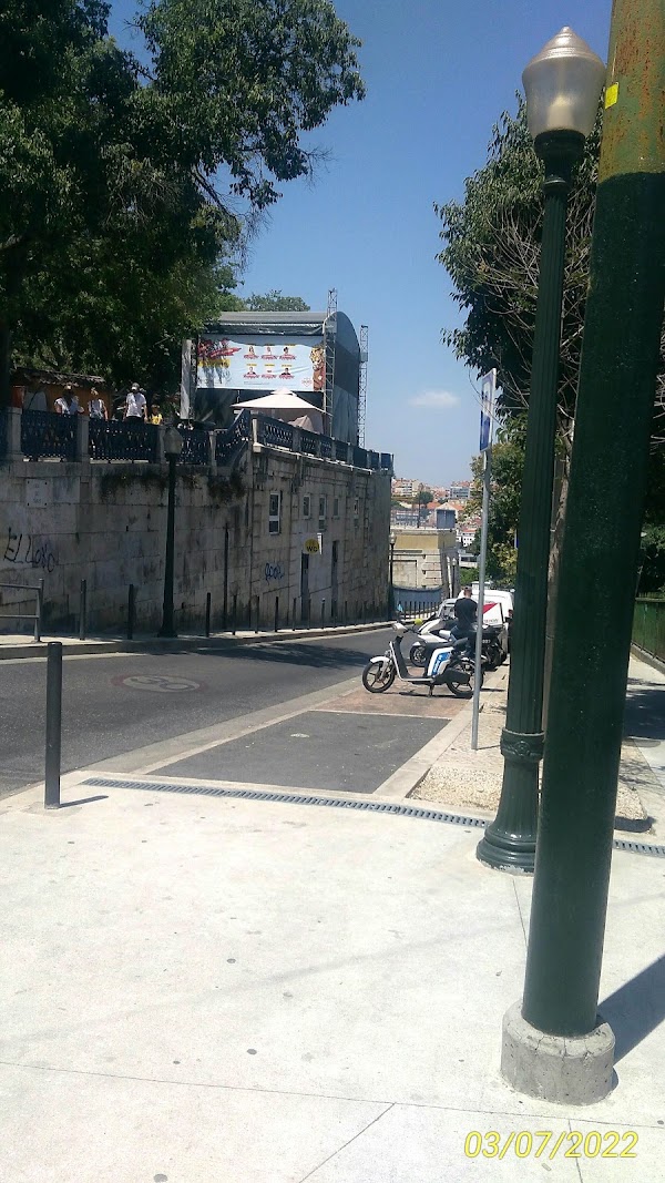 Rua das Taipas 5