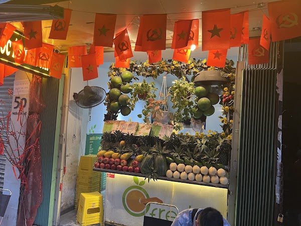 Banh Trang Nuong Hai Chi Em Binh Dan