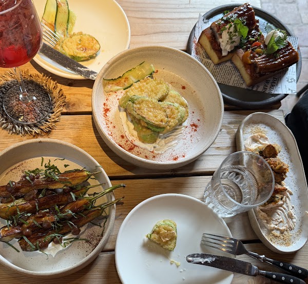 EOS Mezze Bar 3
