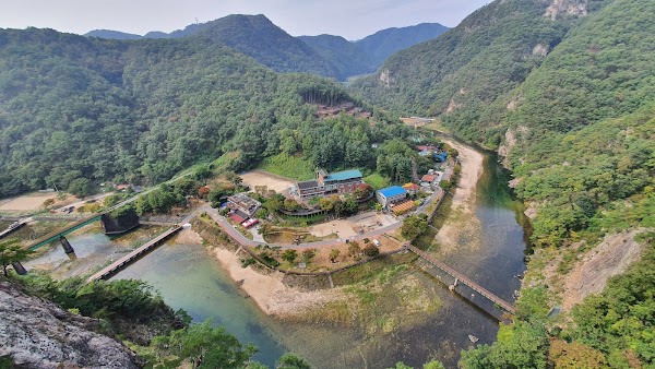 Ganhyeon Tourist Area (Sukgeumsan Grand Valley) 6