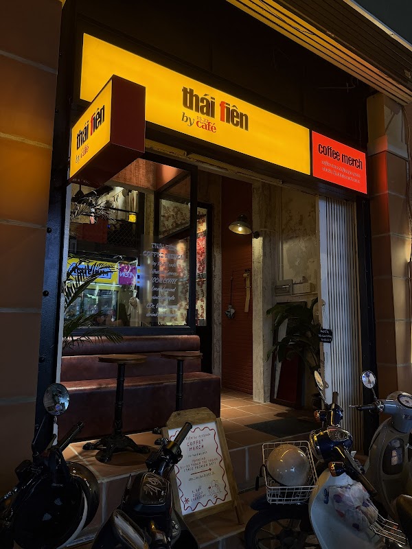 Thái Fiên by 15.22café Sài Gòn 1